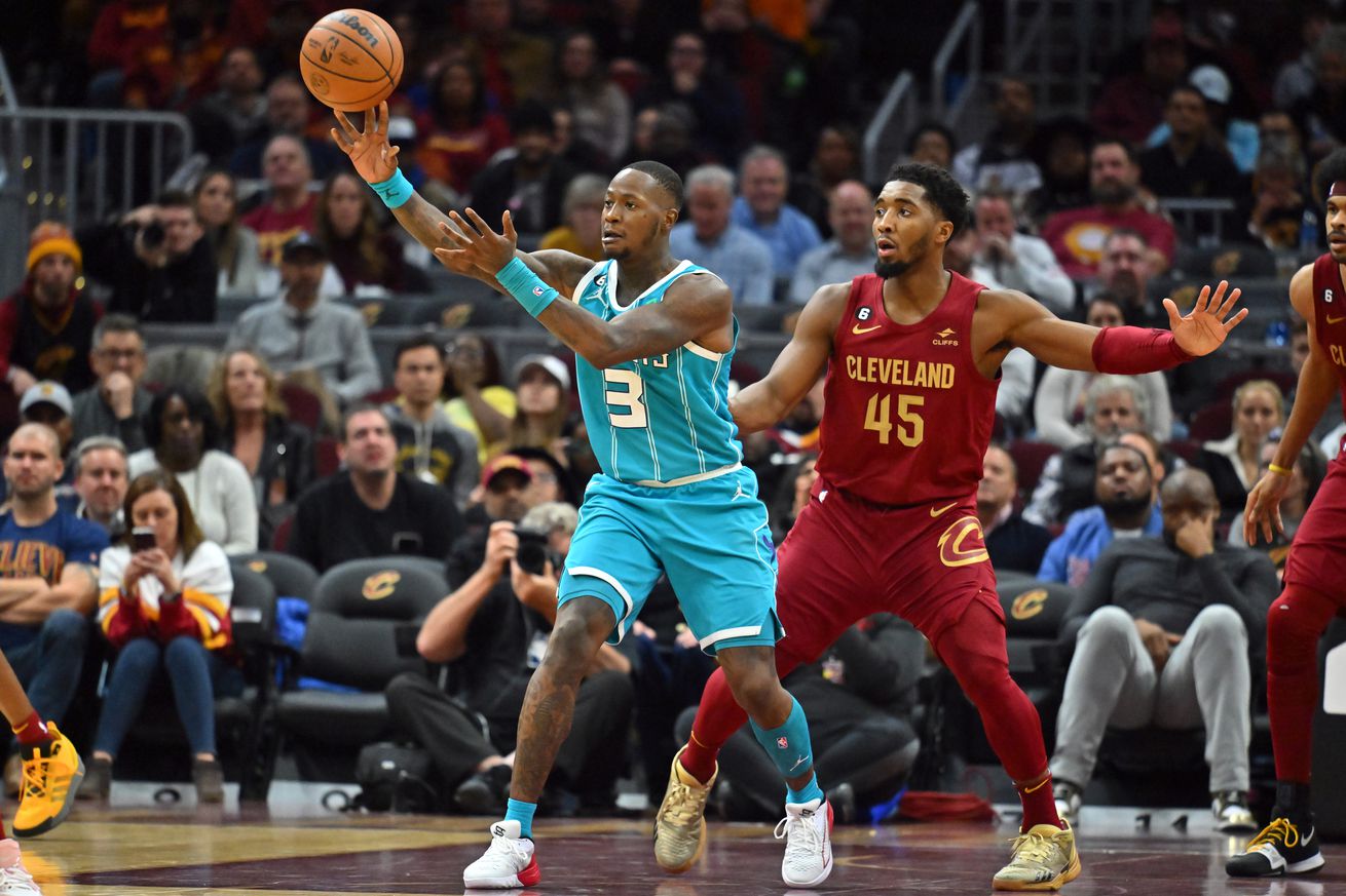 Charlotte Hornets v Cleveland Cavaliers