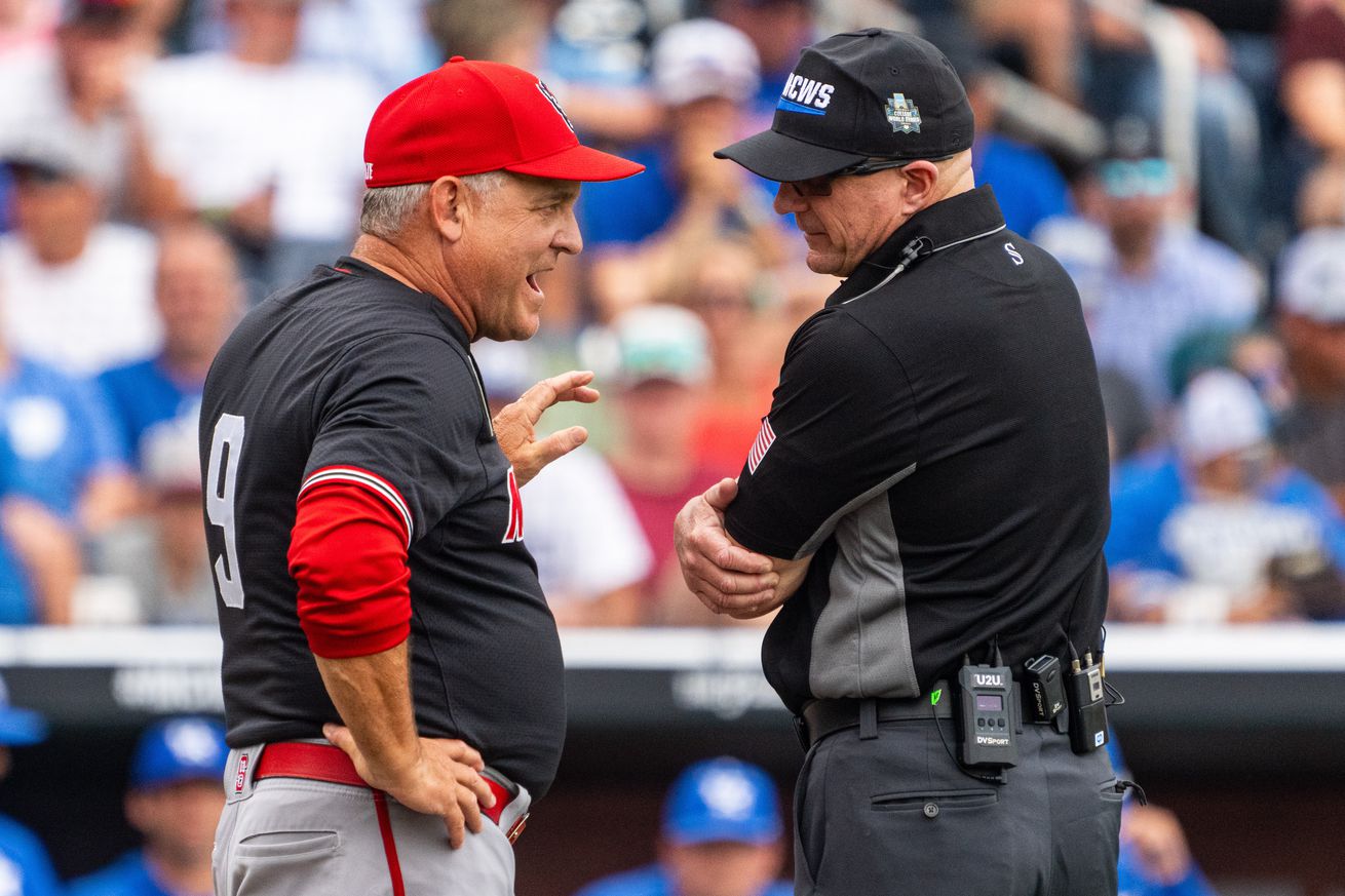 NCAA Baseball: College World Series-Kentucky v NC State