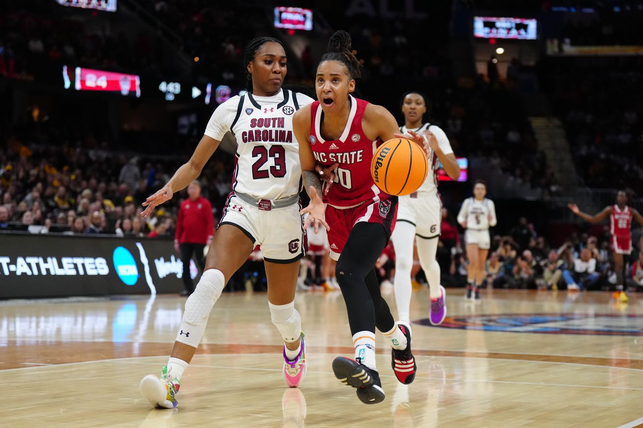 NCAA Womens Basketball: Final Four National Semifinal-NC State vs South Carolina