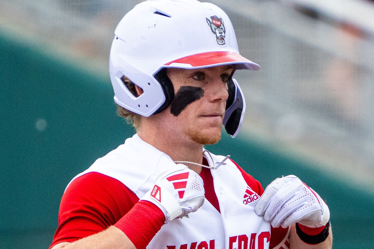 NCAA Baseball: College World Series-Florida v NC State