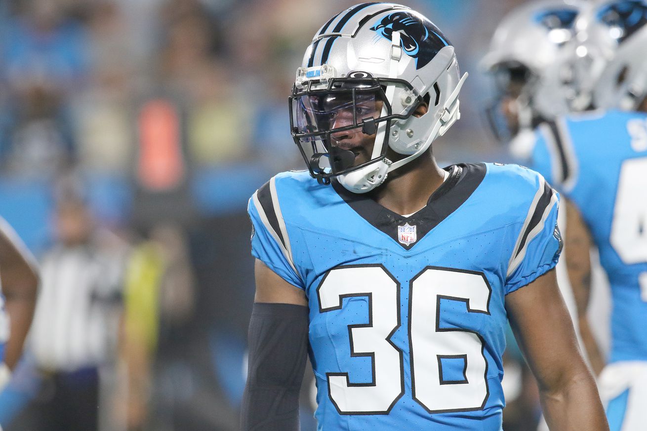 NFL: AUG 25 Preseason - Lions at Panthers