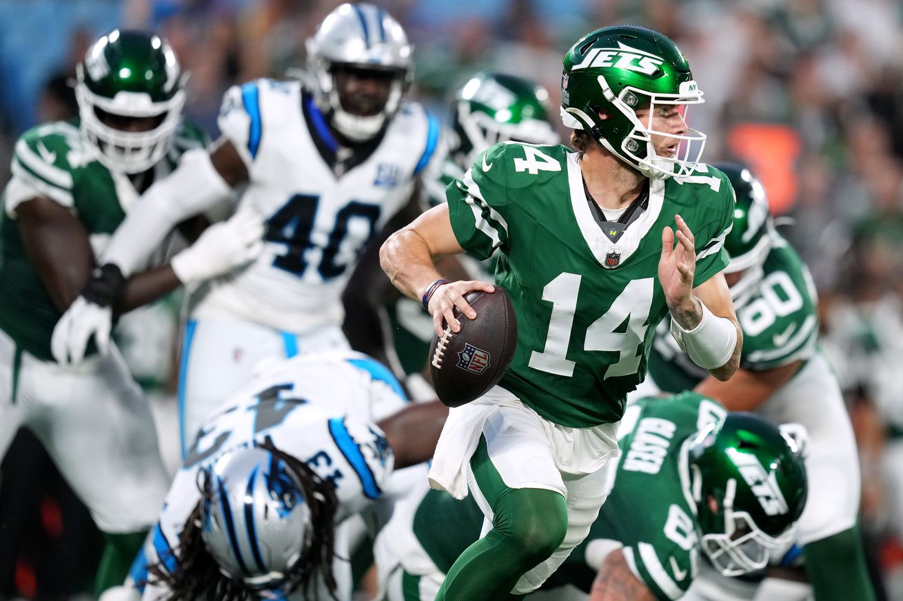 New York Jets v Carolina Panthers