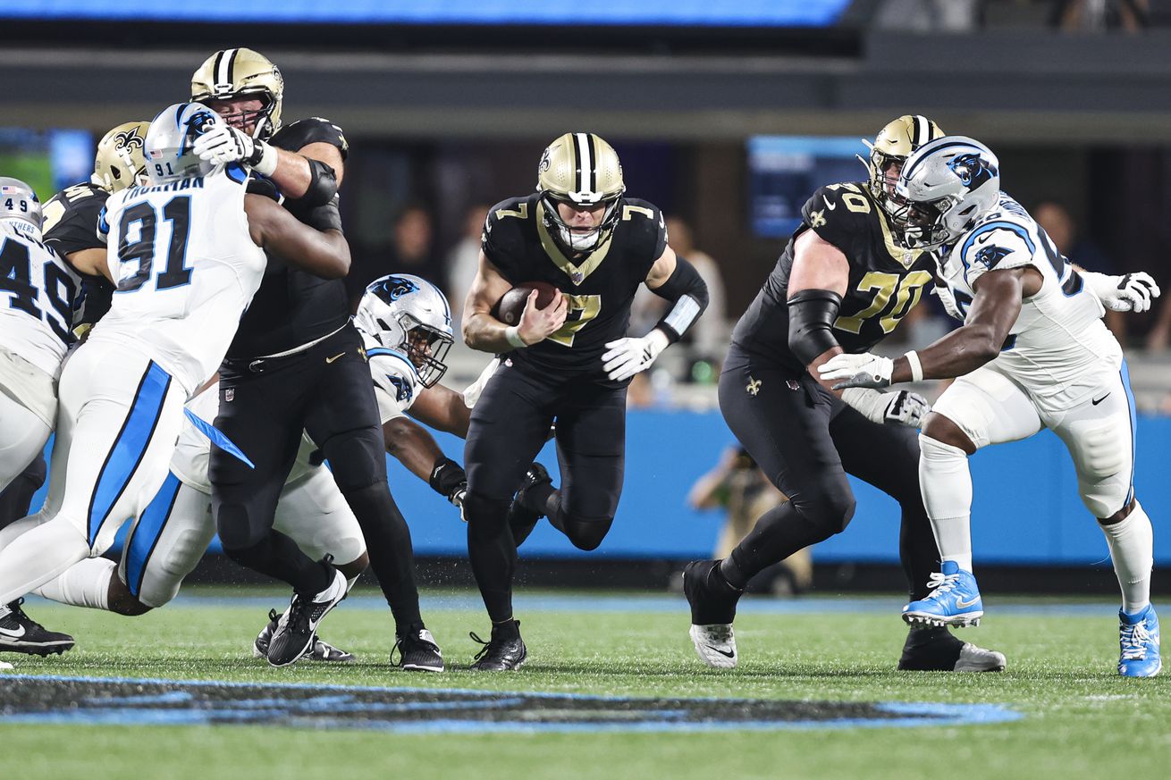 New Orleans Saints v Carolina Panthers