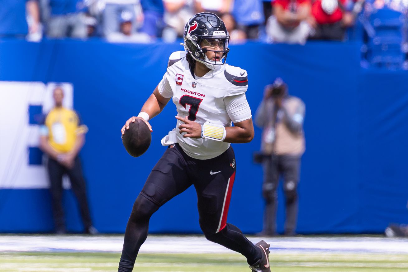 Houston Texans v Indianapolis Colts