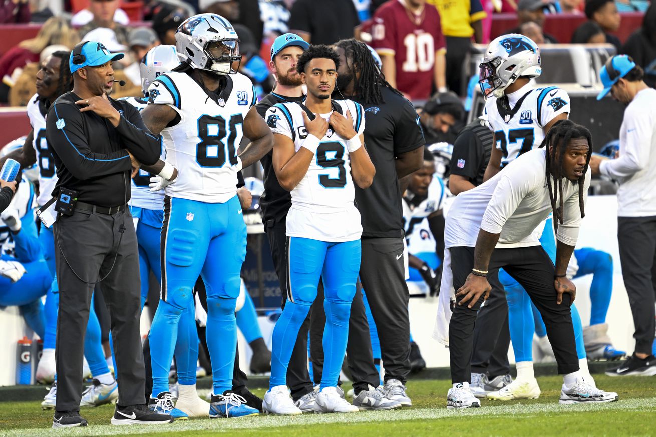 Carolina Panthers v Washington Commanders