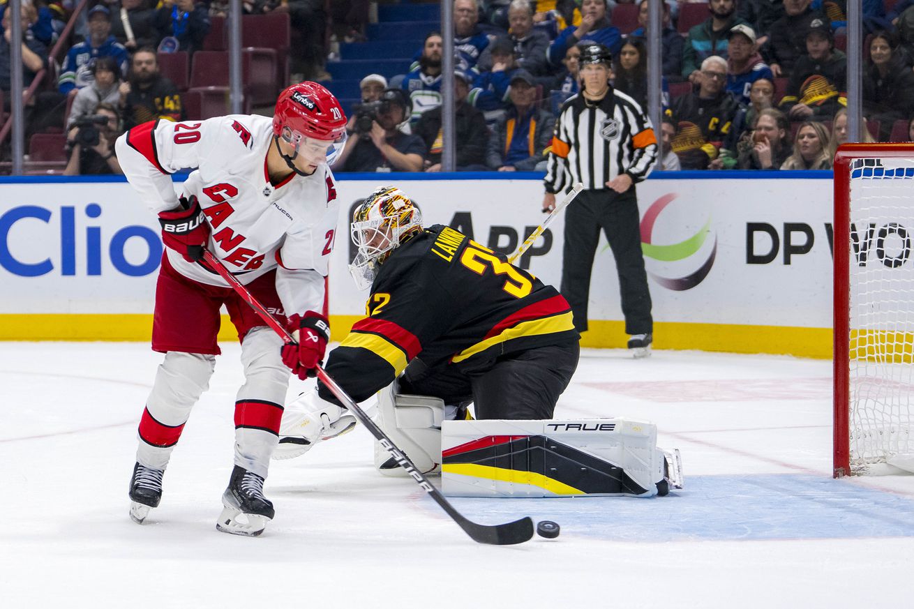 NHL: Carolina Hurricanes at Vancouver Canucks