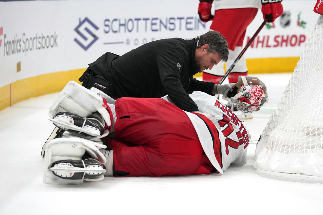 Carolina Hurricanes v Columbus Blue Jackets