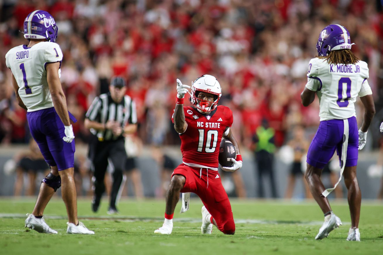 COLLEGE FOOTBALL: AUG 29 Western Carolina at NC State