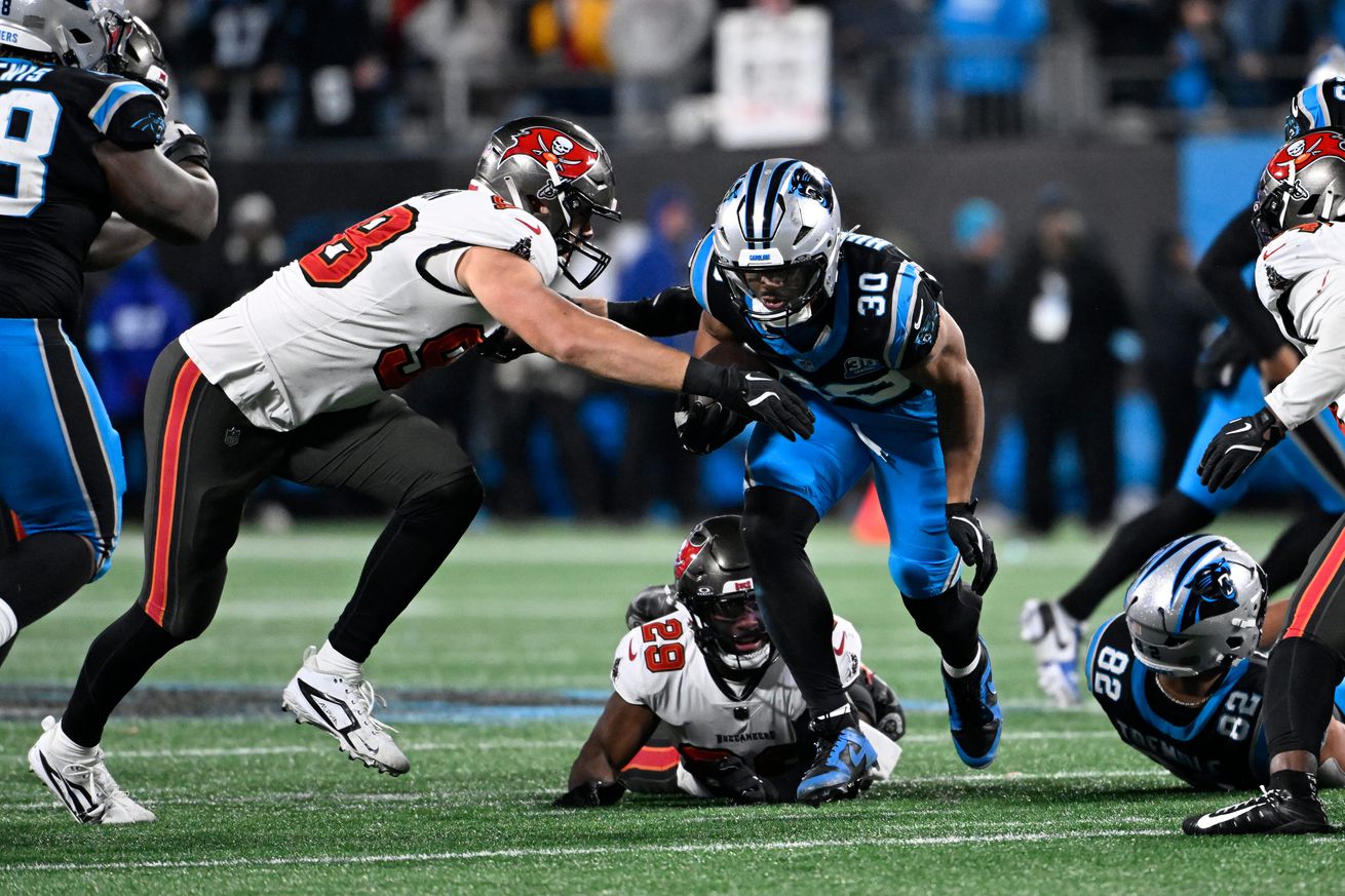 NFL: Tampa Bay Buccaneers at Carolina Panthers