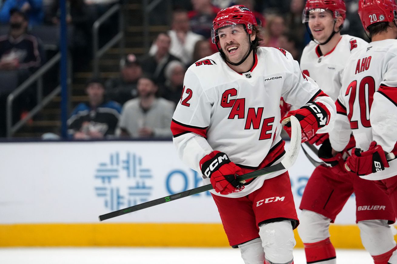 Carolina Hurricanes v Columbus Blue Jackets